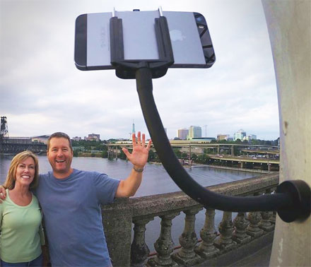 GripSnap Is a Magnetic Monopod For Your Phone