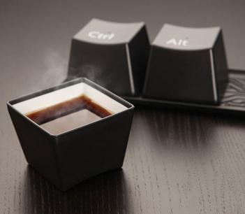 This Ctrl-Alt-Del Keyboard Key Coffee Mug Set Is Perfect For Computer Geeks