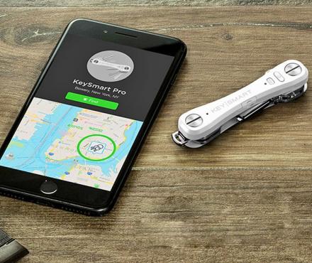 KeySmart Tile: A Key Organizer That Lets You Track Your Keys Via GPS