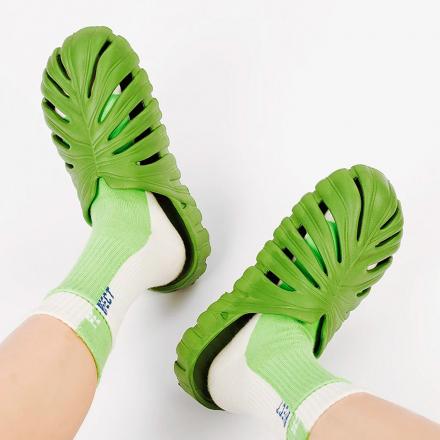 These Leaf-Shaped Croc-Inspired Slides Are Perfect For Nature or Plant Lovers