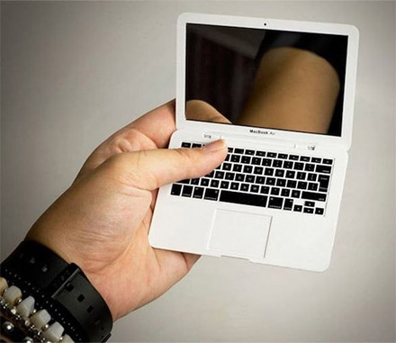 Macbook Air Compact Mirror