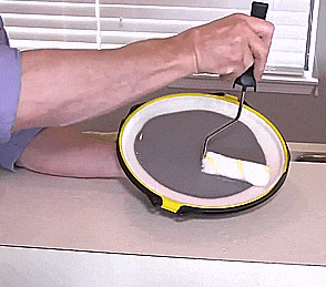Paint2It: An Anti-Gravity Paint Tray That Won't Spill or Drip