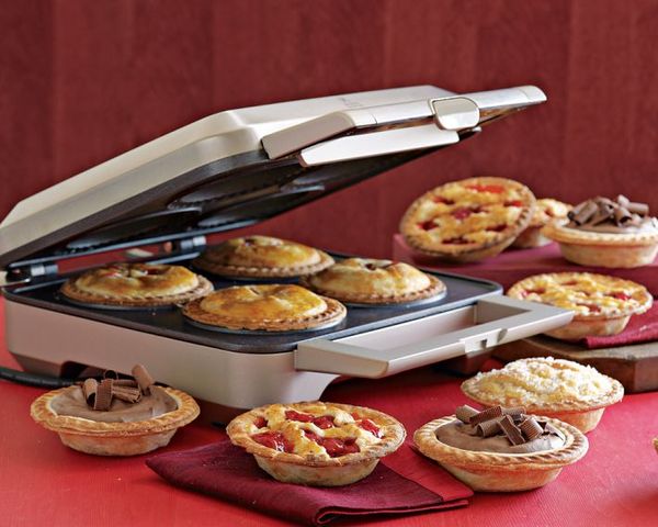 Pizzacraft Easy Large or Small Calzone Press Pie Maker Pizza Pie Maker Pie Press 