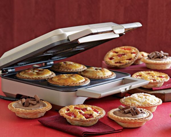 Breville Mini Pie Maker User Experience: #Food - Finding Our Way Now