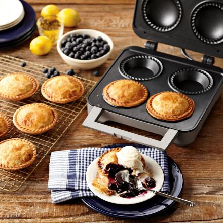 Breville Mini Pie Maker User Experience: #Food - Finding Our Way Now