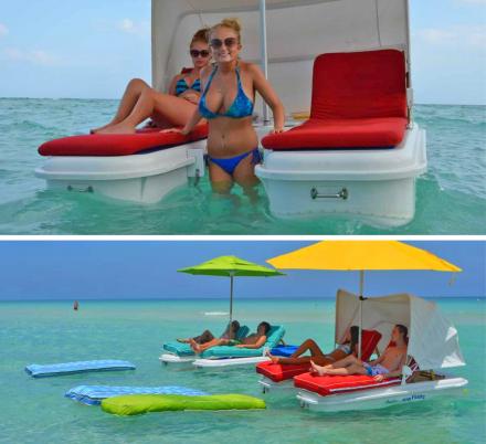 Floating pool chair with shop umbrella