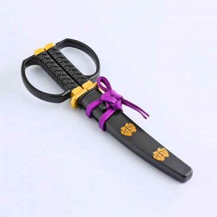 These Samurai Scissors Are Made To Look Just Like a Mini Japanese Katana Sword