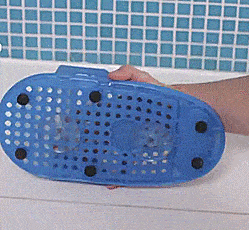 Shower Feet: Hands-Free Foot Scrubber Suctions To Your Tub
