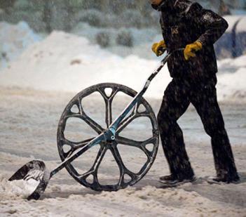 Snow Wolf Snow Shovel With a Wheel