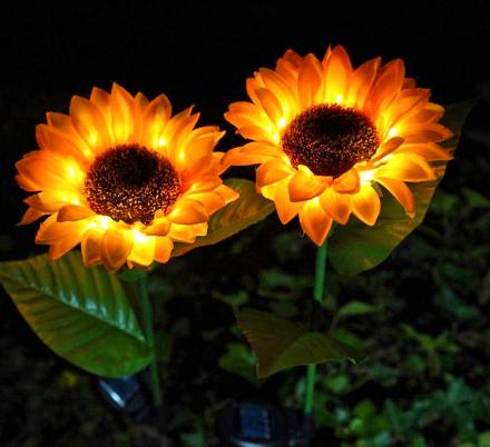 These Solar Powered Sunflower Lights Help Illuminate Your Patio or Garden