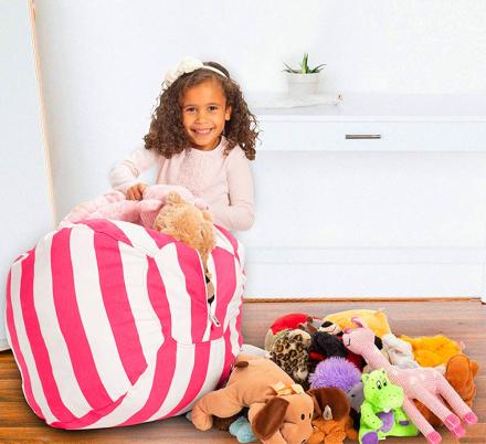This Bean Bag Chair Lets Your Child Store Their Stuffed Animals Inside Of It