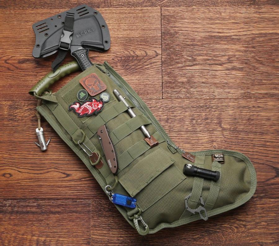 2 Pieces Tactical Christmas Stocking Military Stocking Bags with American Flag Patches Camo Stocking Christmas Ornaments EDC Molle Gear Pouch Hanging Xmas Decoration for Home Outdoor Activities 