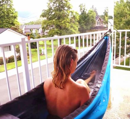 The Hydro Hammock Is a Hot Tub In a Hammock