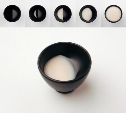 These Moon Glasses Let You See The Moon's Phases As You Drink