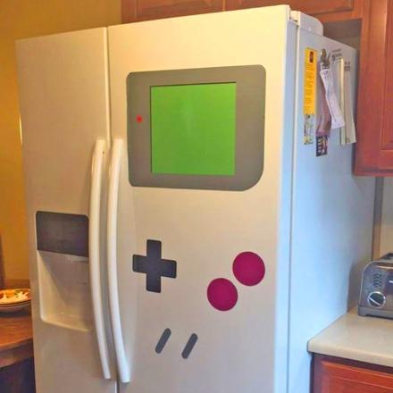 These Game Boy Fridge Magnets Turn Any Appliance Into a Giant Gameboy
