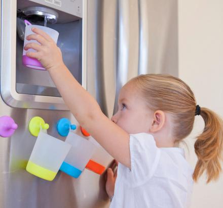 These Fridge Suctioned Hanging Kids Cups Make Life Easier For Kids and Parents