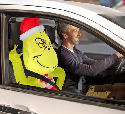 These Inflatable Christmas Characters For The Car Will Make Traffic Jams More Cheery