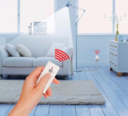 Zap 5LX White Wireless Remote Control for Outlet Light Switches 5-Channel