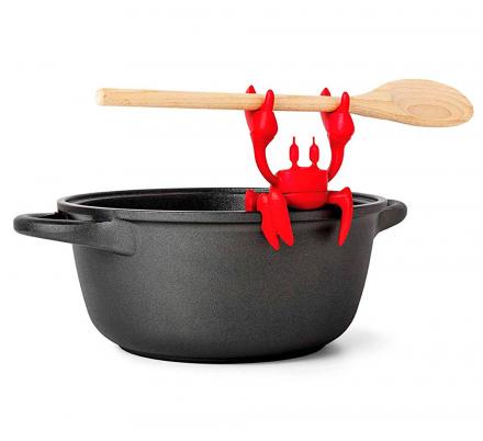 https://odditymall.com/includes/content/this-crab-cooking-helper-will-release-steam-and-hold-your-spoon-thumb.jpg