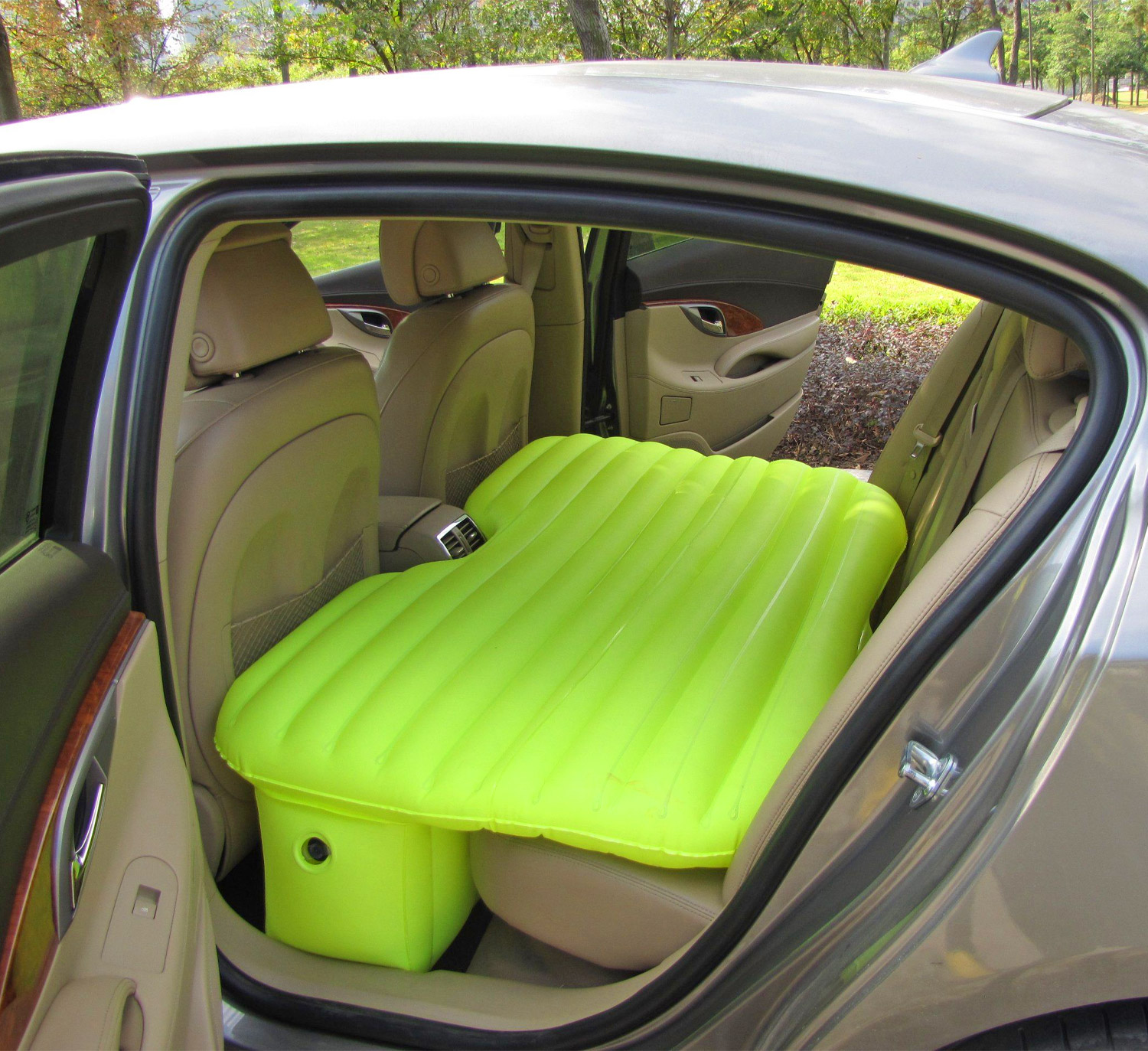 This Inflatable Backseat Car Bed Lets You Sleep Comfortably In Your Car While On The Go 0 