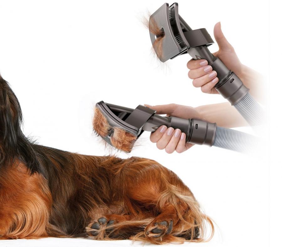 Dog grooming 2024 vacuum brush