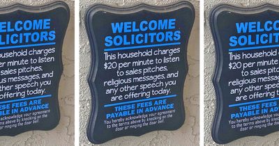 This Welcome Solicitors Sign Should Be On Every House That Hates Door-to-Door Sales People