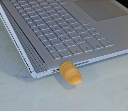 Thumb Shaped Flash Drive (Thumb Drive)