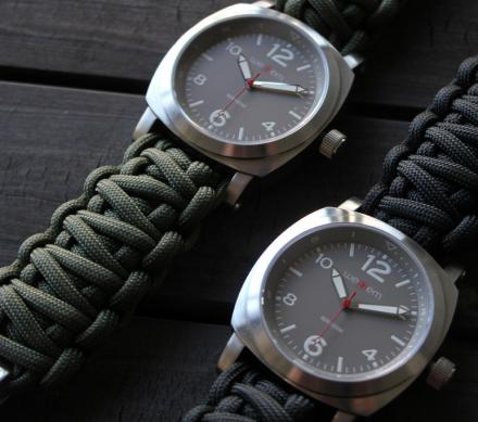 Traveler Paracord Watch Uses Emergency Survival Paracord As The Strap