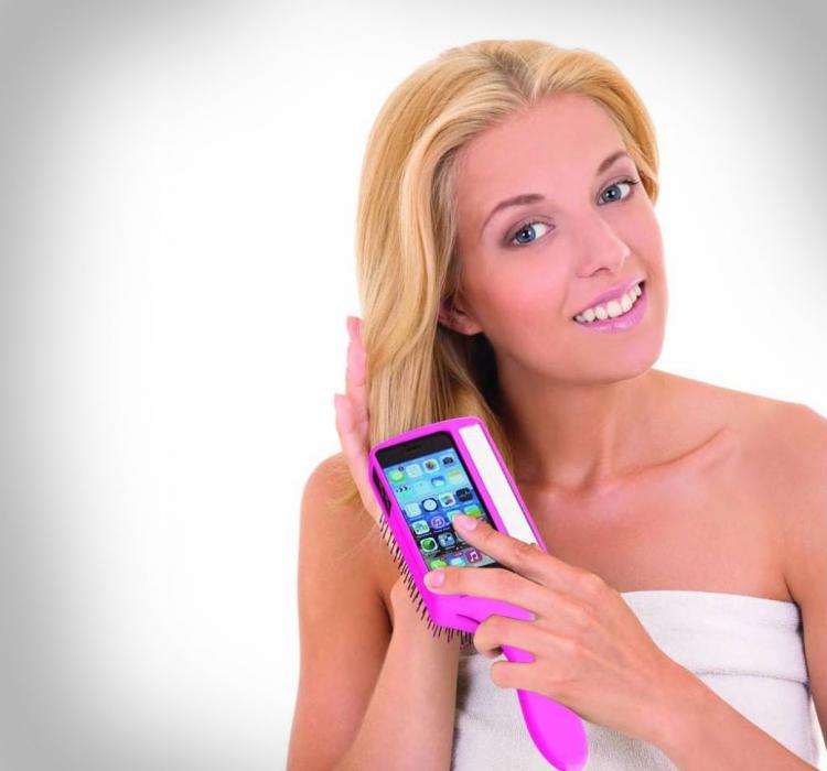 The Selfie Brush Is an iPhone Case and Hair Brush