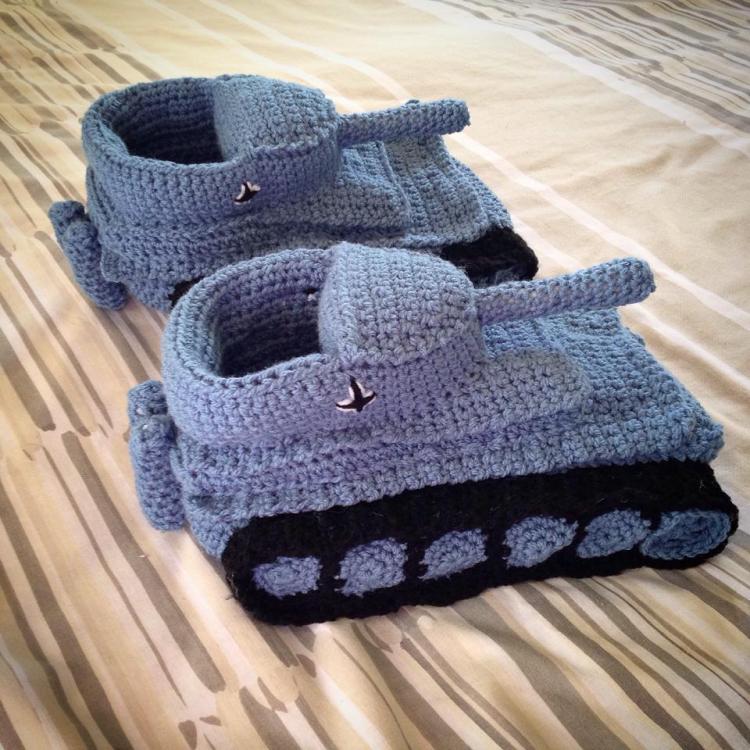 Crochet Tank Slippers - Funny tank shaped knit slippers