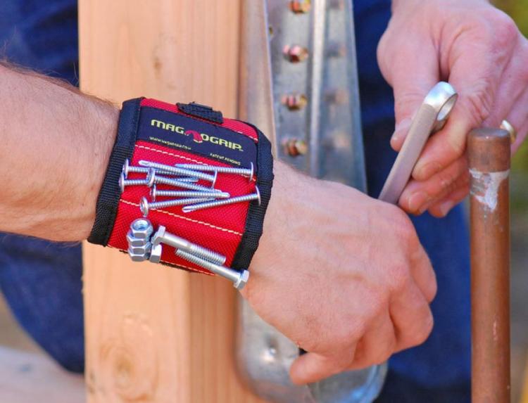 MagnoGrip: Magnetic Wristband That Holds Nails, Screws, and Tools On Your Wrist