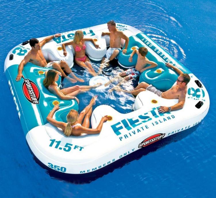 Giant 8-Person Inflatable Lounger