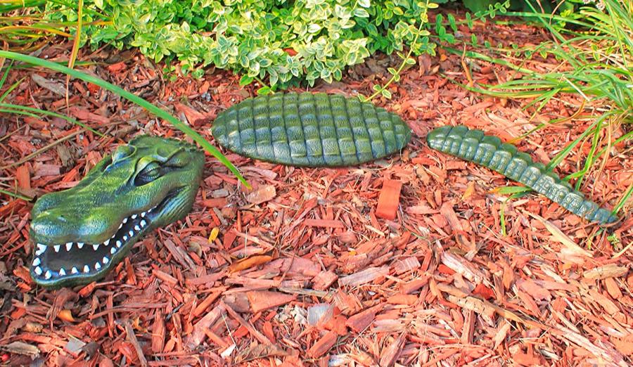 3-Piece Crocodile Garden Statues