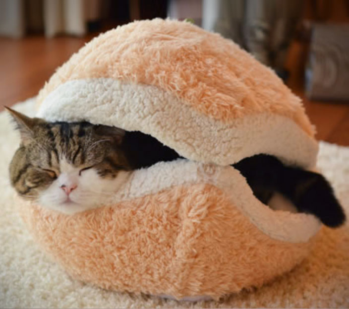 Cat Cheeseburger Bed