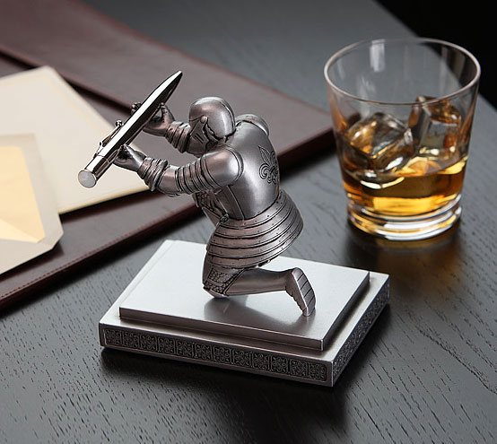 Bowing Medieval Knight Pen Holder