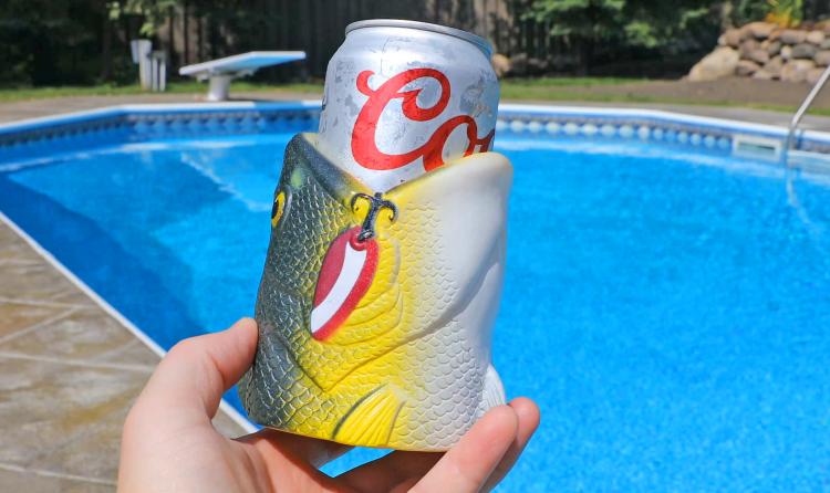 https://odditymall.com/includes/content/upload/3d-fish-head-beer-koozie-6012.jpg