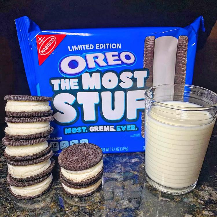 4x Maximum Stuffed Oreo Cookies - Biggest Oreo Cookies - The Most Stuff Oreo