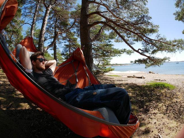 This Unique Lie Flat Hammock Lets You Actually Lay Flat While Camping