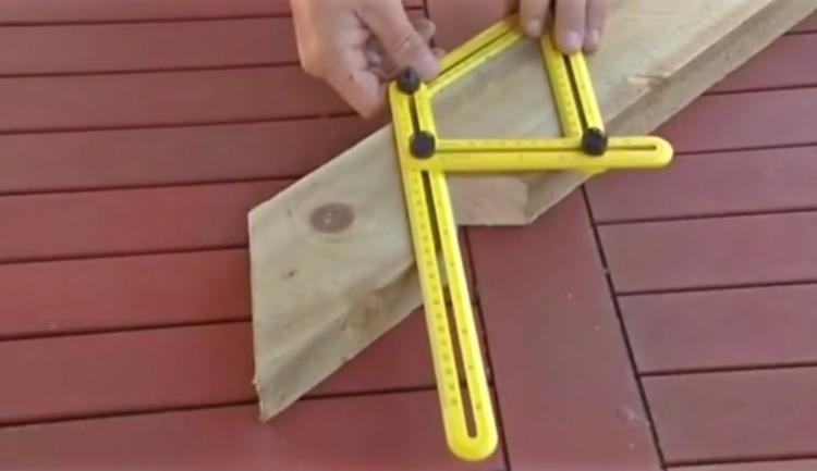Angle-Izer Measuring Tool Gets The Perfect Angle For Cutting Wood, Tile, Brick