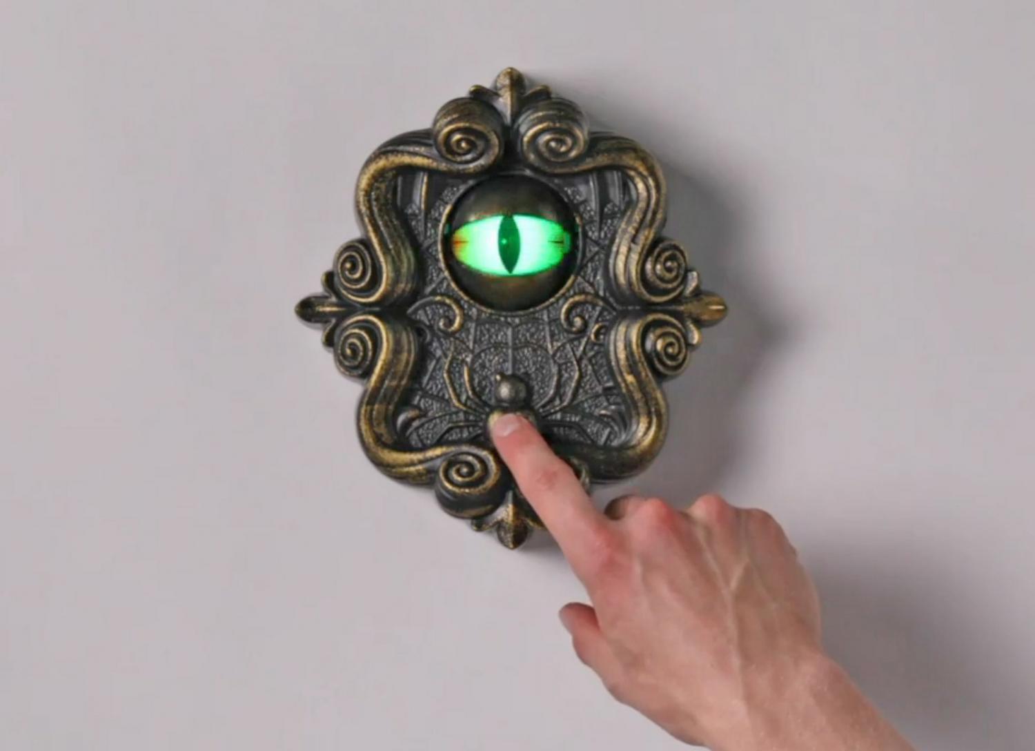 Animated Monster Eyeball Doorbell - Funny prank Halloween doorbell
