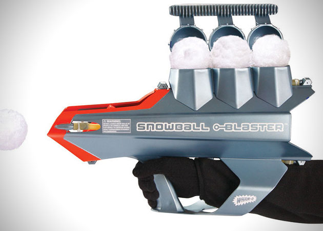 Snowball Blaster Gun Launches Snowballs Up To 80 Feet