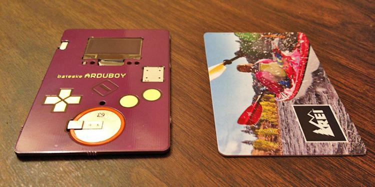 Arduboy Credit Card Sized Gaming Device - Tiny Game Boy