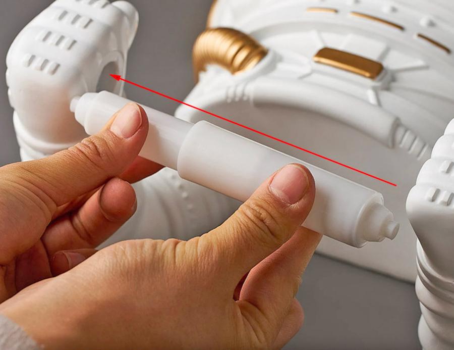 This Astronaut Toilet Paper Holder Is Perfect For Space or Sci-fi Lovers