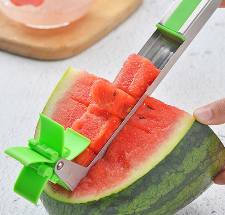 Yueshico's $13 Watermelon Slicer Cubes Fruit in 2 Minutes