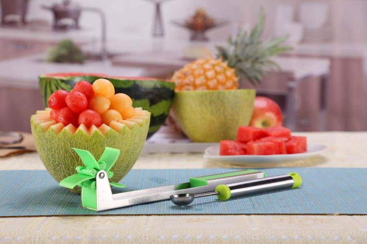 Automatic Watermelon Cube Slicer With Rotating Slicer Blades - Quickest watermelon slicer