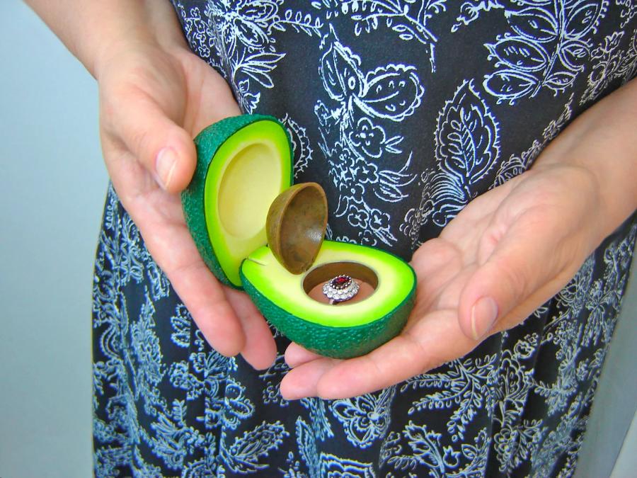 Avocado Ring Holder Box