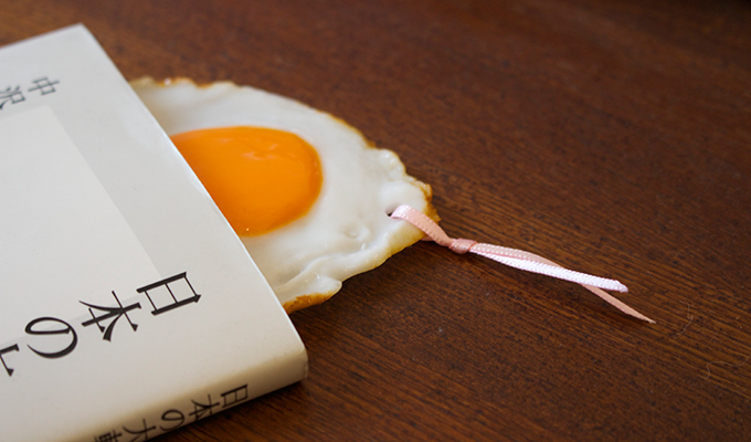 Egg Bookmark