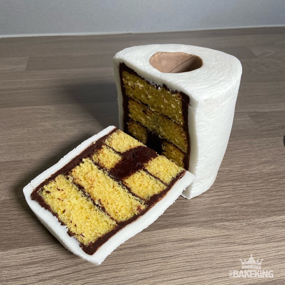 Toilet paper cakes are popping up in supermarkets and bakeries