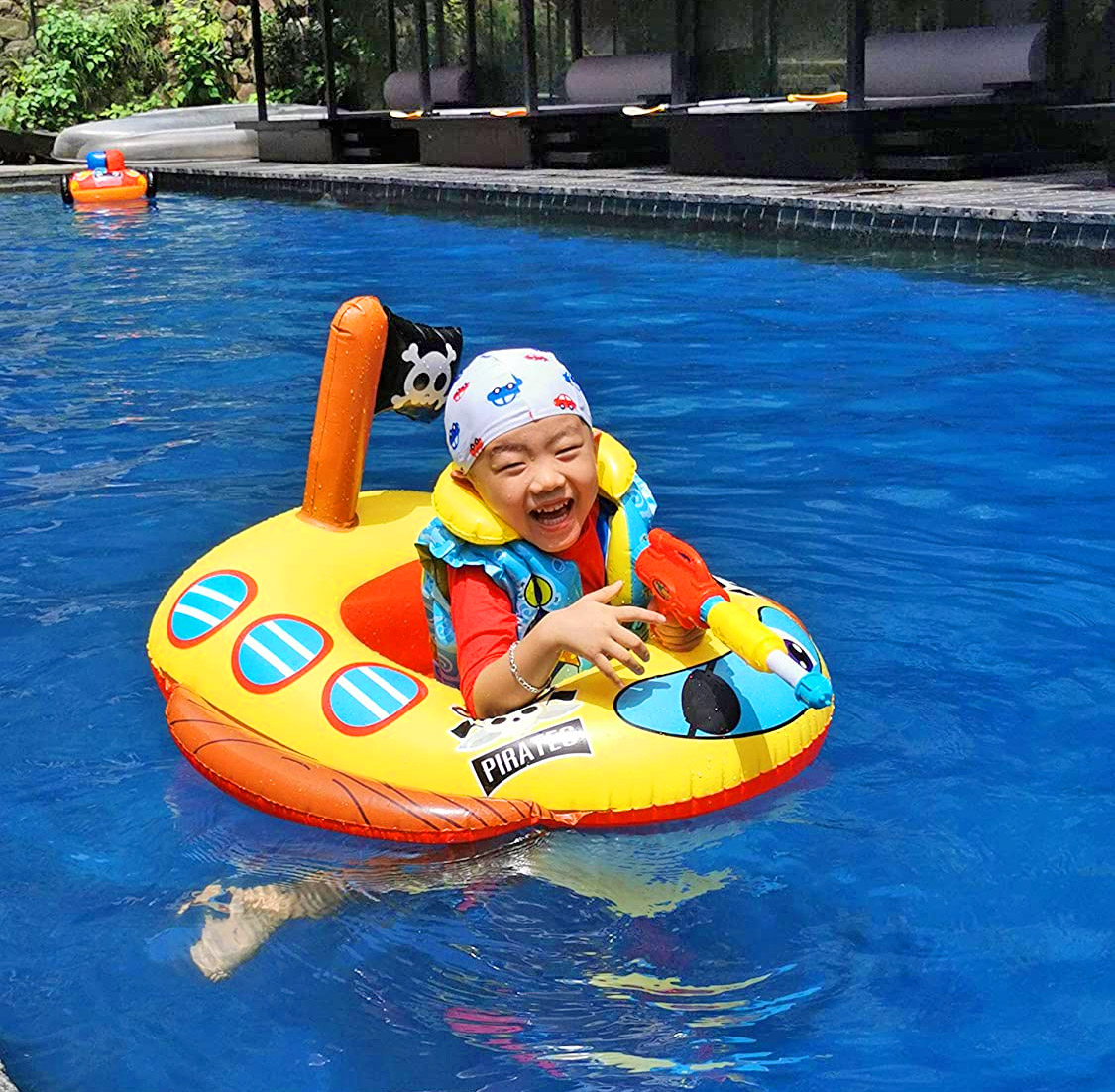 pool float with water gun