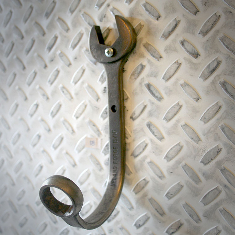 Bent Wrench Hooks